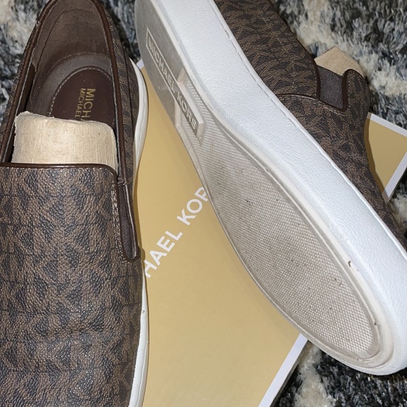 MK Monogram Shoes - Picture 5 of 9